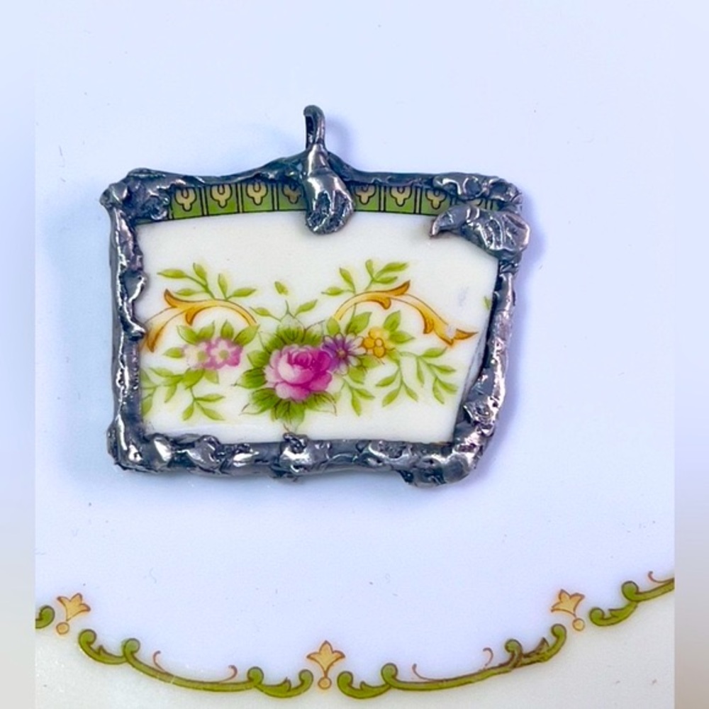 Broken China FB Meito Porcelain Pendant W/ Floral Design & Boho Silver Metalwork